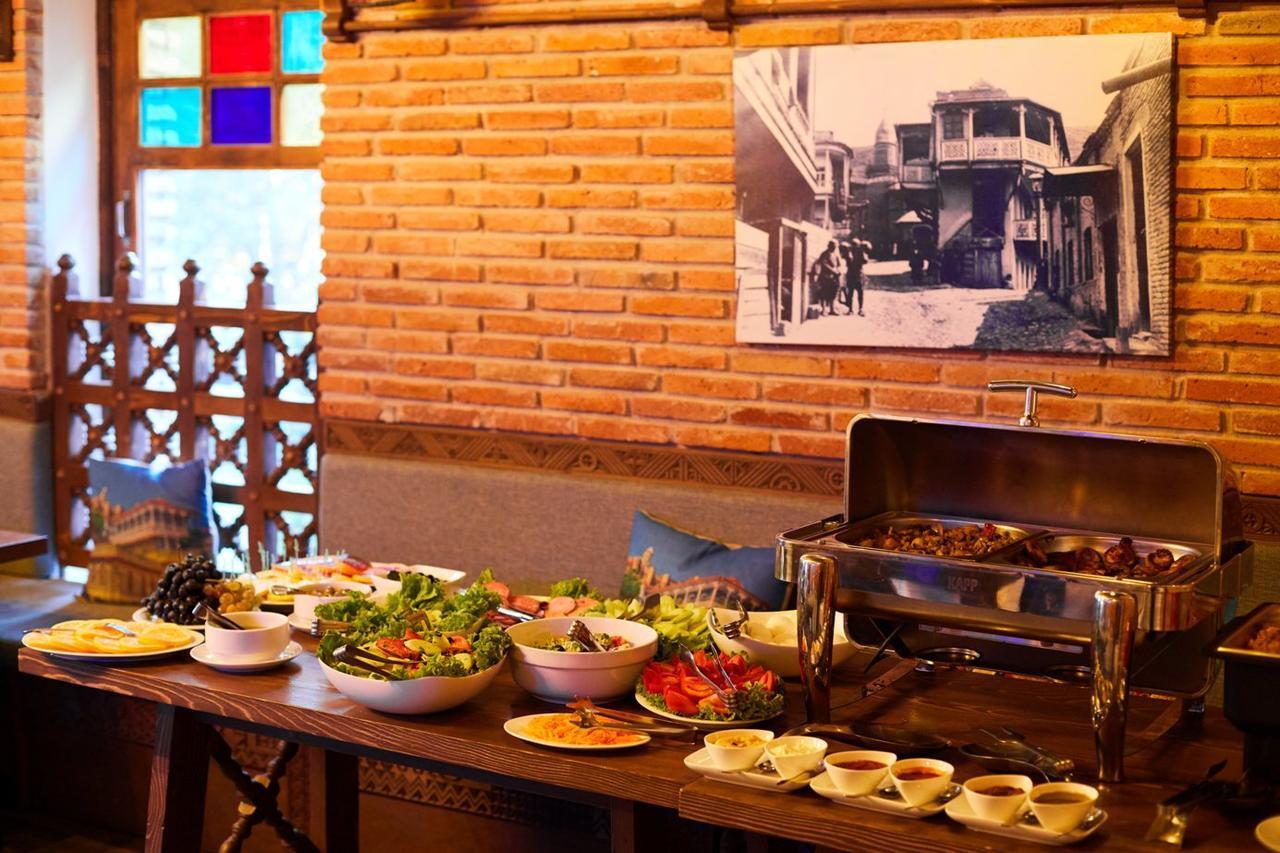 Meidan Suites Tbilisi Ngoại thất bức ảnh