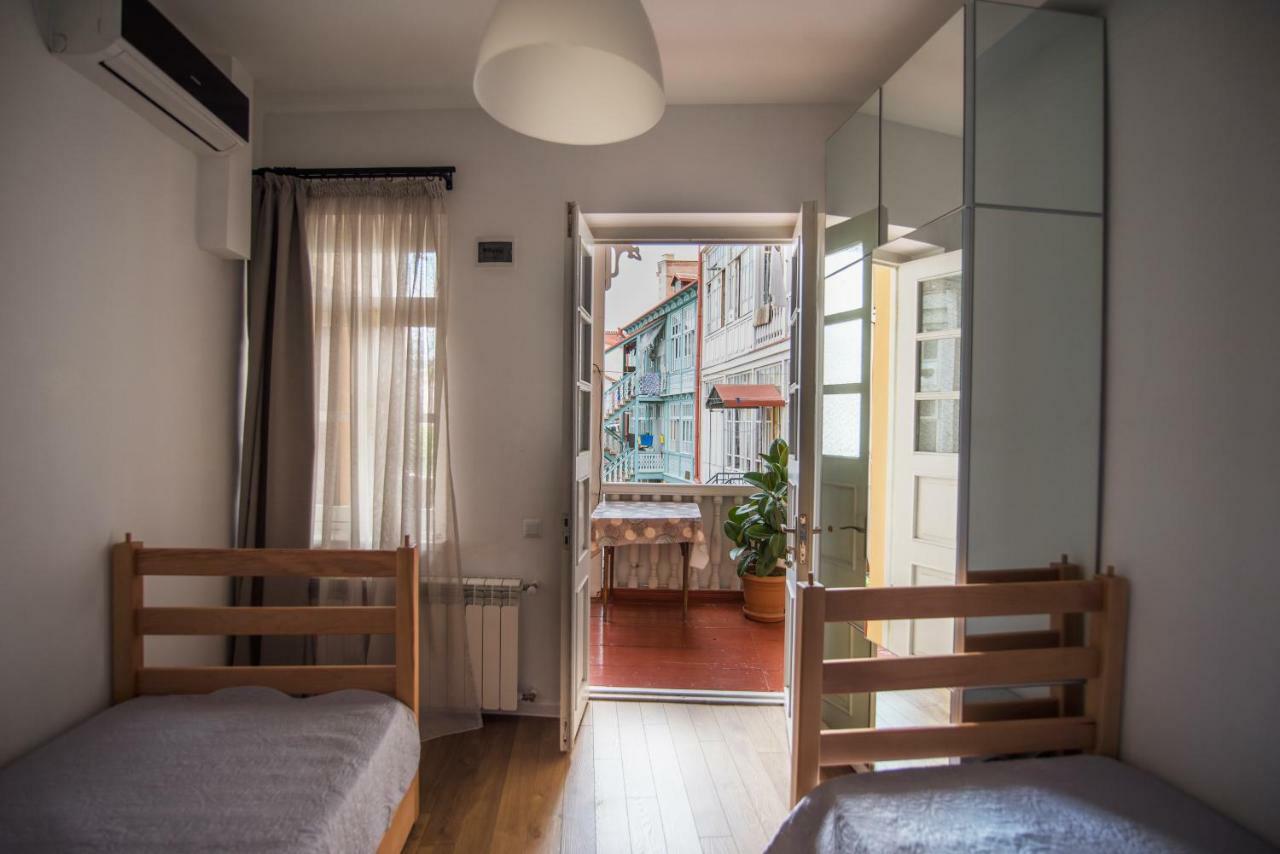 Meidan Suites Tbilisi Ngoại thất bức ảnh